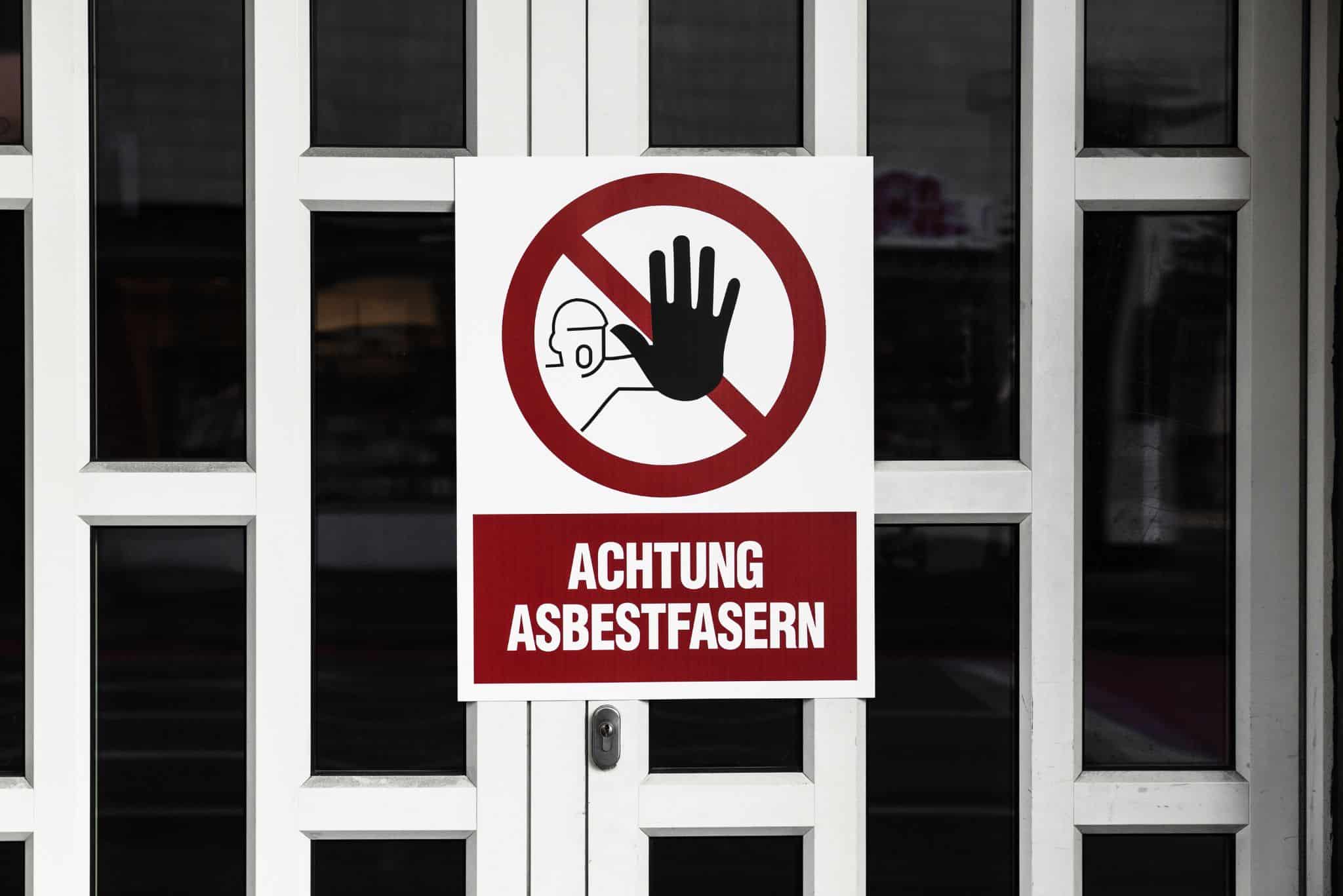 Warnschild Asbest, Symbolbild Asbestsanierung Ablauf